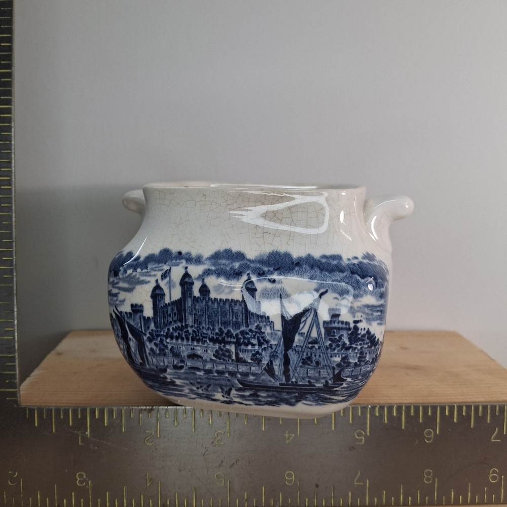 Blue and White Tower Of London Ceramic Planter - Vintage England